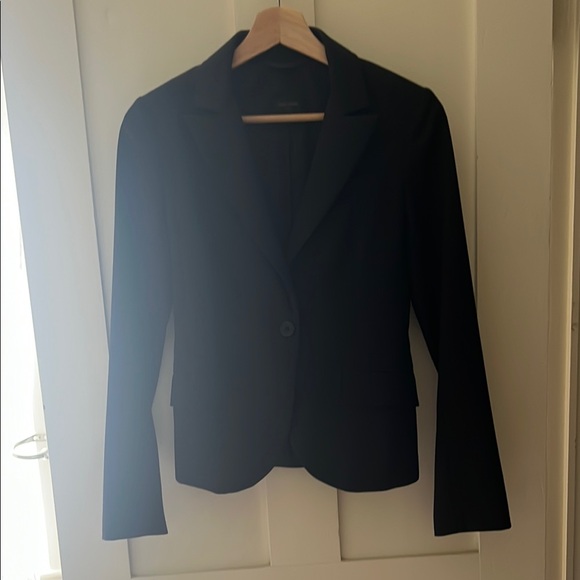 Aritzia Classic Black Women's Blazer - Picture 1 of 6